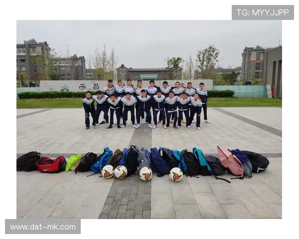 马洛卡天气晴朗，比赛条件理想利于技术发挥